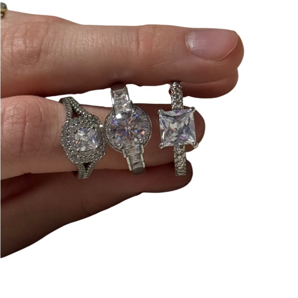 Elegant Silver Women's Ring Set